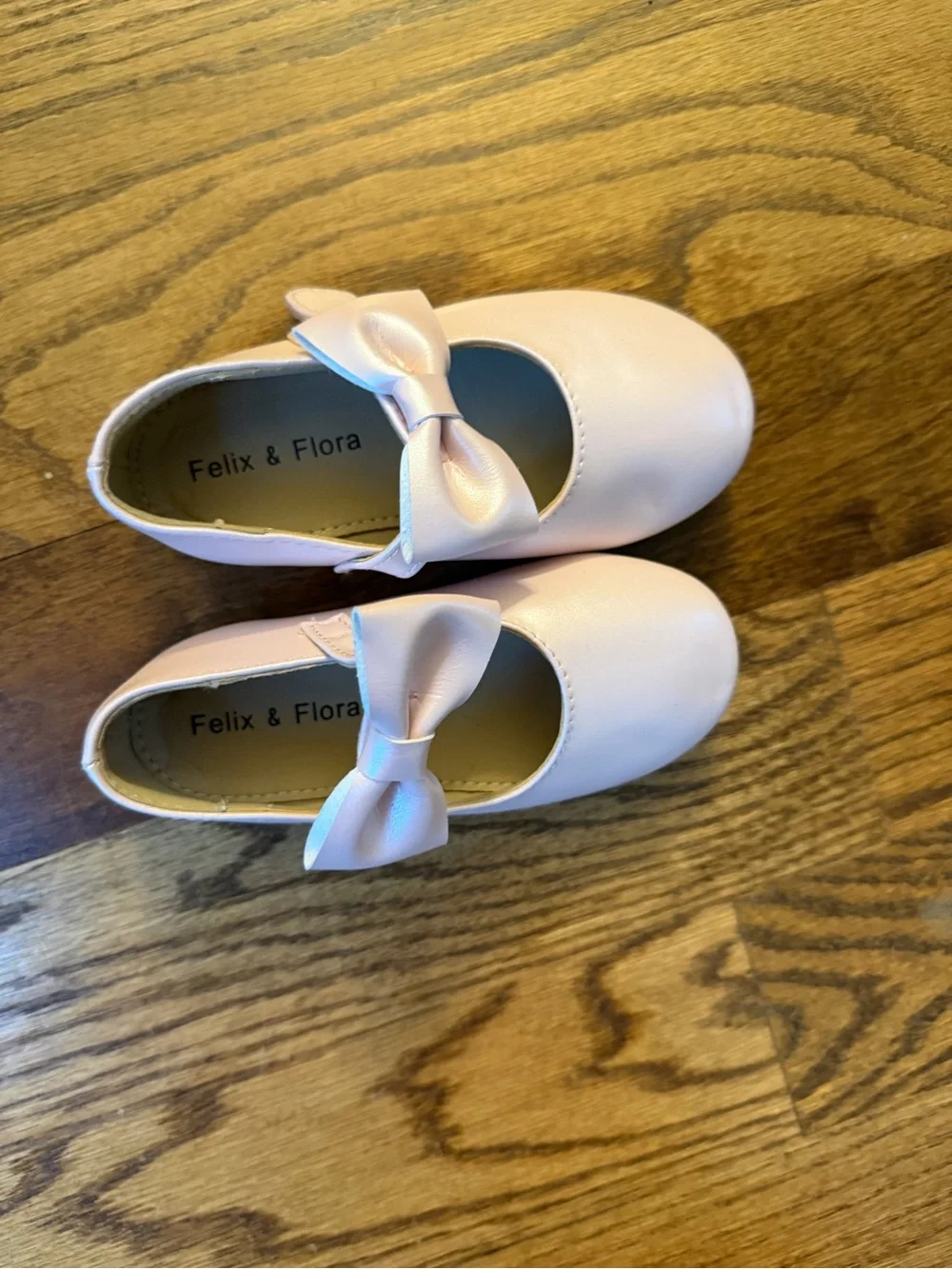 Felix & Flora Little Girls Pale Pink Bow Mary Jane Dress Shoes